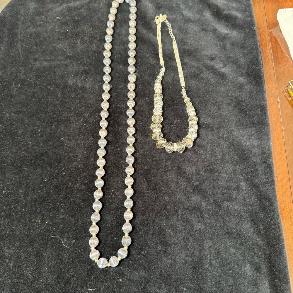 Elegant Silk Bead and Acrylic Necklace Set